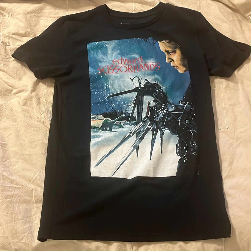 Selling because I just never wore it.